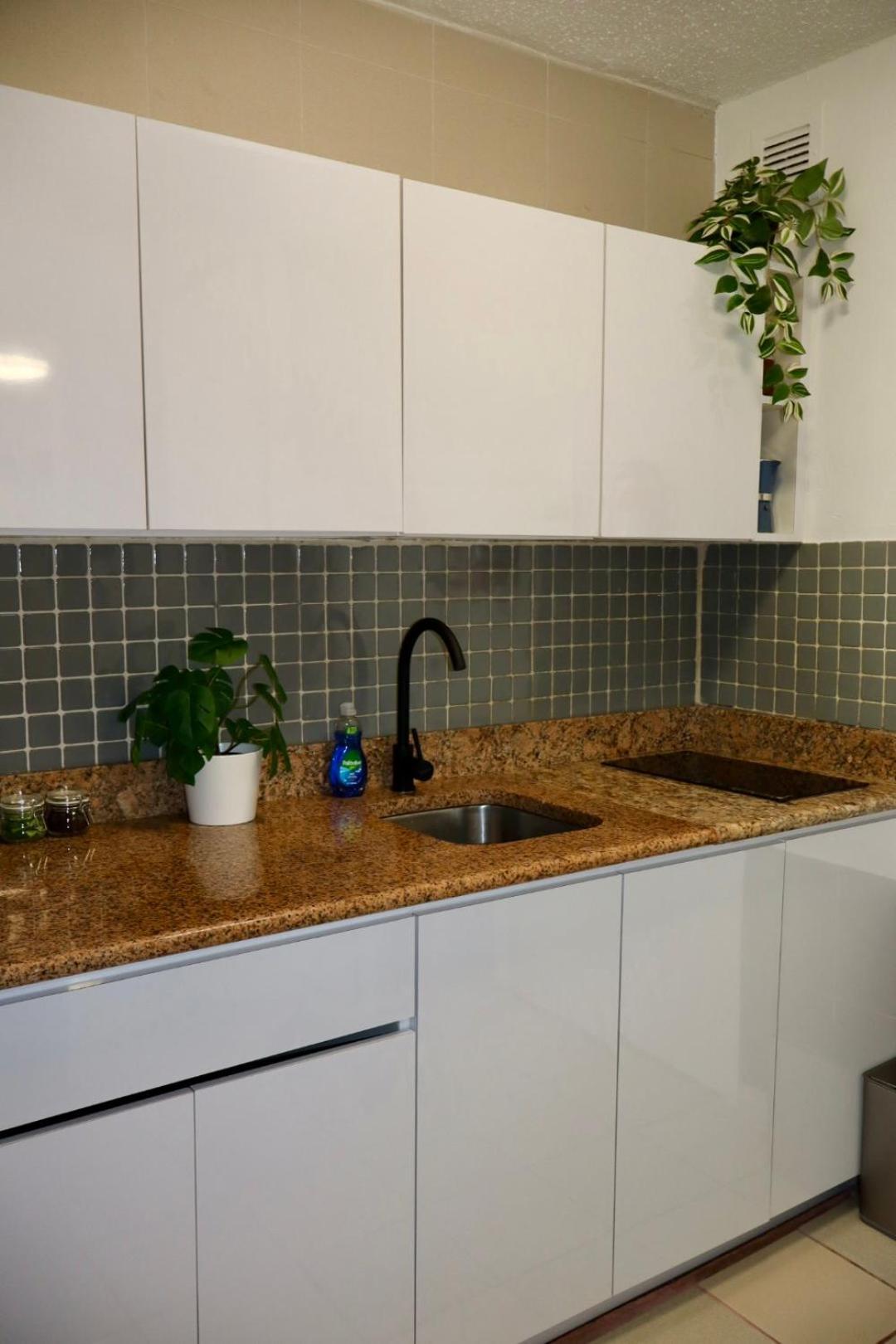 Isla Verde Modern Apartment With Pool Σαν Χουάν Εξωτερικό φωτογραφία